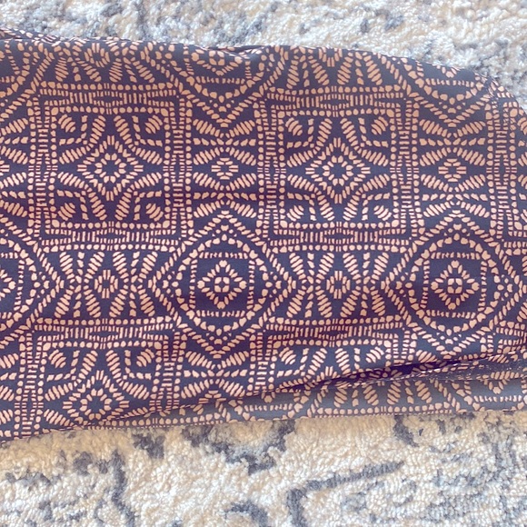 Lightweight duster - Picture 2 of 2